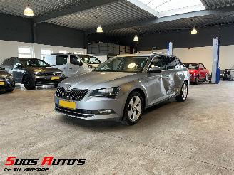 krockskadad bil auto Skoda Superb 1.4 TSI ACT Ambition Business NAP! 2016/10