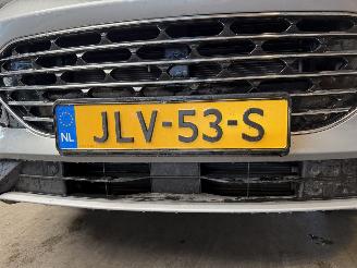 skadebil auto Ford Kuga 2.5 PHEV Titanium 23.000 KM! 2022/10