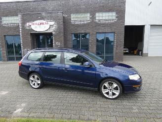 škoda osobní automobily Volkswagen Passat VARIANT 1.6 FSI TRENDLINE 2005/9