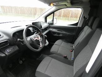 Opel Combo 1.5D L1H1 Edition 3 Persoons picture 10