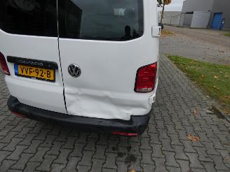 Volkswagen Transporter 2.0 TDI L2H3 Comfortline picture 30
