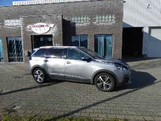 Voiture accidenté Peugeot 5008 1.2 PureTech GT-Line 1ste eigenaar dealer onderhouden!!! 2020/1