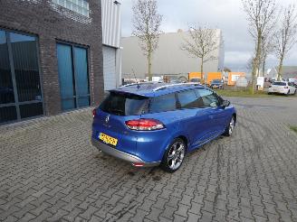 Renault Clio Estate 1.2 GT picture 3