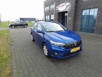 Dacia Sandero 1.0 TCe Bi-FUEL Essential picture 2