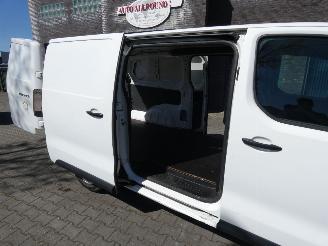 Toyota Proace 2.0 D-4D Nav. Long picture 10