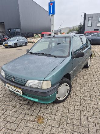 Peugeot 106 I Hatchback 1.1 i XN,XR,XT (TU1M(HDZ)) [44kW] 5-BAK picture 2