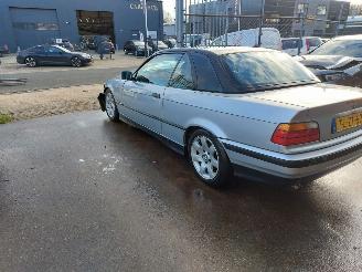 BMW 3-serie 318i E36 Cabriolet 85kw picture 4