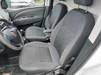 Fiat Doblo Doblo Cargo (263) Van 1.6 D Multijet (198.A.3000) [77kW] picture 8