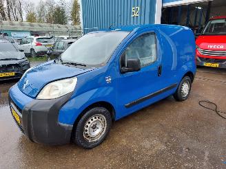 Voiture accidenté Citroën Nemo Nemo (AA) Van 1.4 HDi 70 (DV4TED(8HS)) [50kW] 2008/1