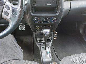 Daihatsu YRV YRV (M2) Hatchback 1.3 16V DVVT Turbo (K3-VET) [95kW] picture 10