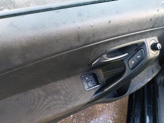 Volkswagen Polo 1.2 tdi blue motion picture 7