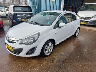 Voiture accidenté Opel Corsa Corsa D Hatchback 1.3 CDTi 16V ecoFLEX 2014/5