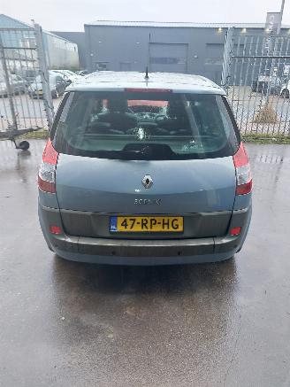 Renault Scenic Scénic II (JM) MPV 1.6 16V picture 5