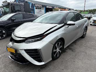 Unfallwagen Toyota Mirai FCV Executive 113kW Hydrogen hybrid 2019/4