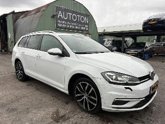 Volkswagen Golf 1.6 TDI 85KW DSG Clima Navi Led Xenon picture 2