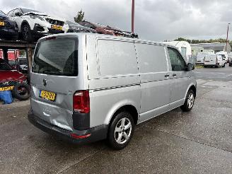 Volkswagen Transporter 2.0 TDI 75KW Airco Schuifdeur L1H1 NAP picture 4