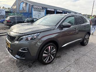skadebil auto Peugeot 3008 1.2 96KW Clima Navi Camera Led Premium Blue Lease NAP 2019/6