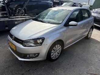 Vaurioauto  passenger cars Volkswagen Polo 1.2 TSI 66KW Airco 5-Drs Comfortline NAP 2012/8