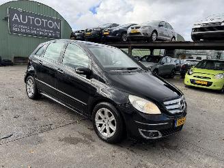 Mercedes B-klasse 200 Autom. 100KW Clima Navi NAP picture 1