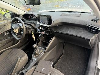 Peugeot 208 1.2 74KW Navi Airco Led Active Pack 5-Drs NAP picture 6