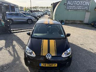 Volkswagen Up! 1.0 55KW High Up Navi Airco NAP picture 12