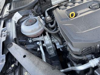 Volkswagen Passat 1.5 TSI 110KW DSG Navi Clima Led Camera Virtual Cockpit Business NAP picture 18