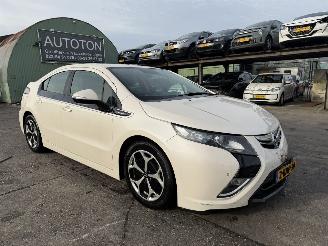 Schadeauto Opel Ampera 1.4 Hybrid 111KW Autom. Clima Navi Leer Camera 2013/4