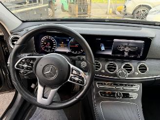 Mercedes E-klasse 200D Autom. 118KW Clima Navi Sfeerverlichting Led Xenon picture 9