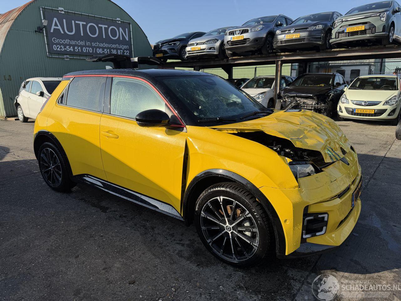 Renault 5 52 kWh 110KW Comfort Range Iconic Cing Clima Navi