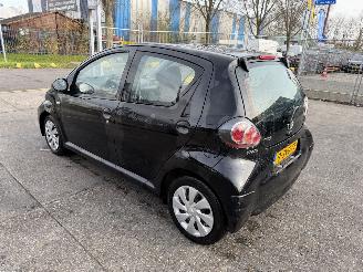 Toyota Aygo 1.0 VVT-I 50KW Airco 5-Drs Now NAP picture 4