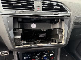 Volkswagen Tiguan 1.4 TSI 110KW eHybrid DSG R-Line Pano Clima Navi 360 Camera  Business picture 13