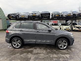Volkswagen Tiguan 1.4 TSI 110KW eHybrid DSG R-Line Pano Clima Navi 360 Camera  Business picture 3