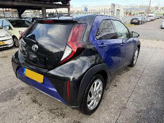 krockskadad bil auto Toyota Aygo X 1.0 53KW Clima Camera Led MT Play 2022/10