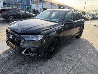 krockskadad bil auto Audi Q7 55 TFSI 250KW Quattro Pano Clima Navi 7-Pers Proline Plus 2019/12
