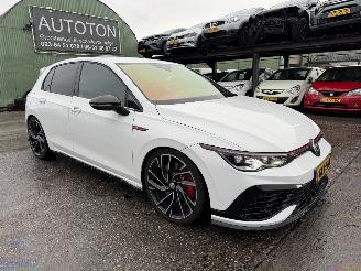 škoda osobní automobily Volkswagen Golf 2.0 GTI Clubsport 301PK Autom. Clima Navi Sfeerverlichting 2021/3