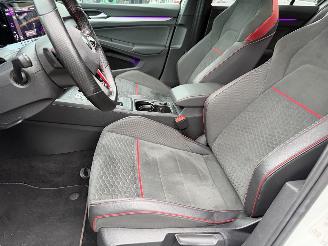 Volkswagen Golf 2.0 GTI Clubsport 301PK Autom. Clima Navi Sfeerverlichting picture 7