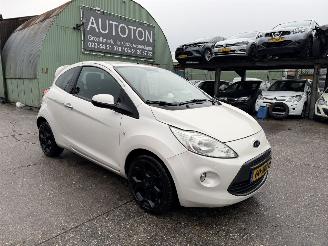 Unfallwagen Ford Ka 1.2 51KW Titanium X Leer Airco Start Stop NAP 2012/6