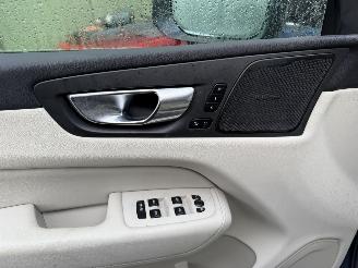 Volvo Xc-60 2.0 B4 145KW Autom. Pano Clima Navi Hud Ultimate Bright NAP picture 19