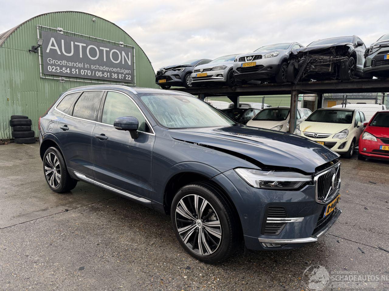 Volvo Xc-60 2.0 B4 145KW Autom. Pano Clima Navi Hud Ultimate Bright NAP