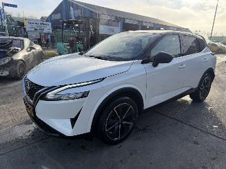 Vaurioauto  passenger cars Nissan Qashqai 1.3 MHEV 116KW Autom. Xtronic N-Style 360Camera NAP 2022/8