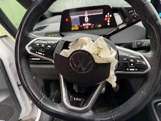 Volkswagen ID.3 58 kWh 150KW First Clima Navi NAP picture 12