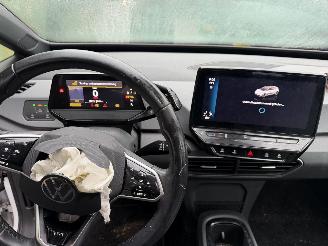 Volkswagen ID.3 58 kWh 150KW First Clima Navi NAP picture 10