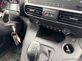 Opel Combo 1.5D 75KW L2H1 Airco Schuifdeur Edition NAP picture 14