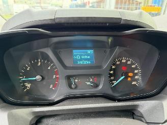 Ford Transit 2.2 TDCI 74KW 9-Pers Airco Navi L1H1 picture 12