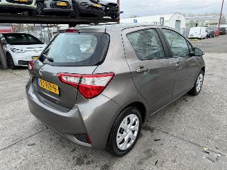 Toyota Yaris 1.5 VVT-I 82KW Navi Clima Aspiration 5-Drs NAP picture 2