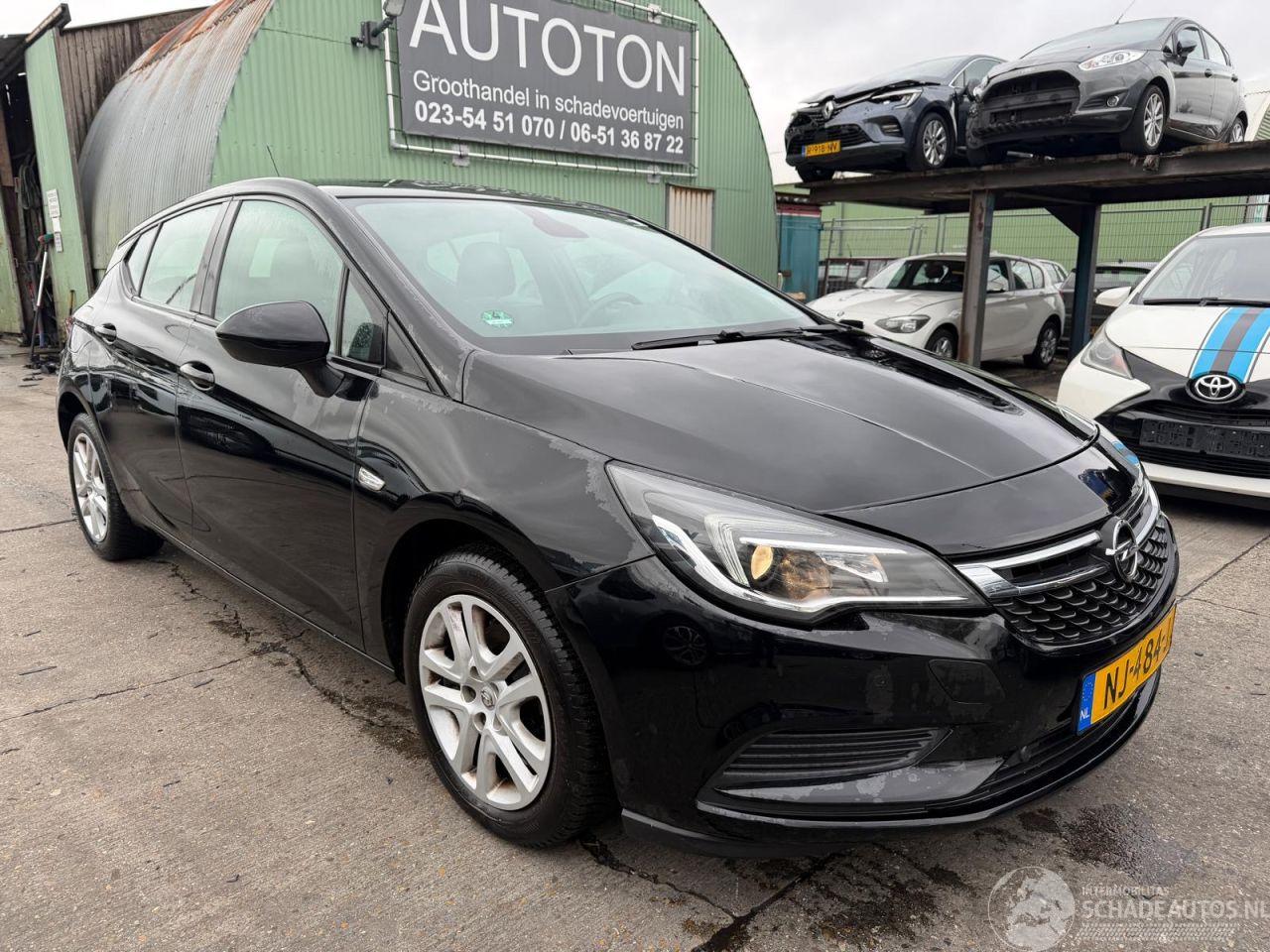 Opel Astra 1.0 Online Edition 77kW NAP