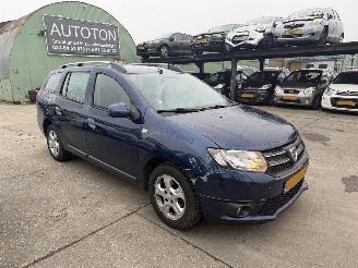 skadebil auto Dacia Logan 0.9 TCE 66KW Navi Airco Prestige NAP 2015/12