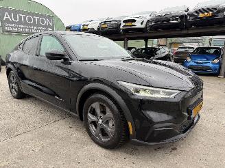Unfallwagen Ford Mustang Mach-e 98 kWh Extended 210KW RWD 2021/7