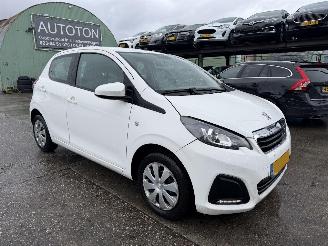 uszkodzony samochody osobowe Peugeot 108 1.0 e-VTI 53KW Airco Led 5-Drs Active NAP 2021/1