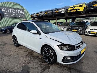 Schadeauto Volkswagen Polo 1.0 TSI 70kW Pano 2019/1